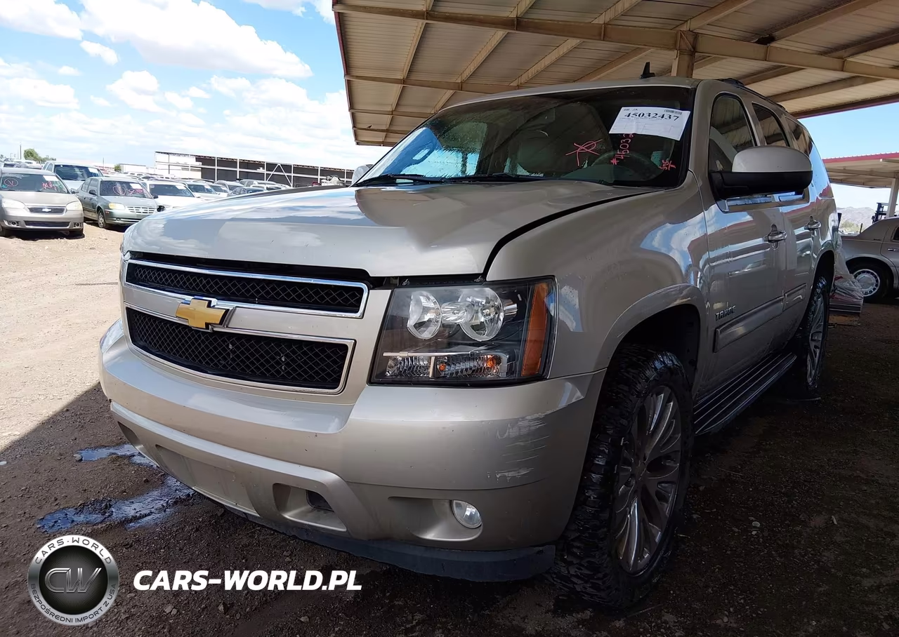 2013 Chevrolet Tahoe Lt VIN:1GNSCBE05DR179763 - 2