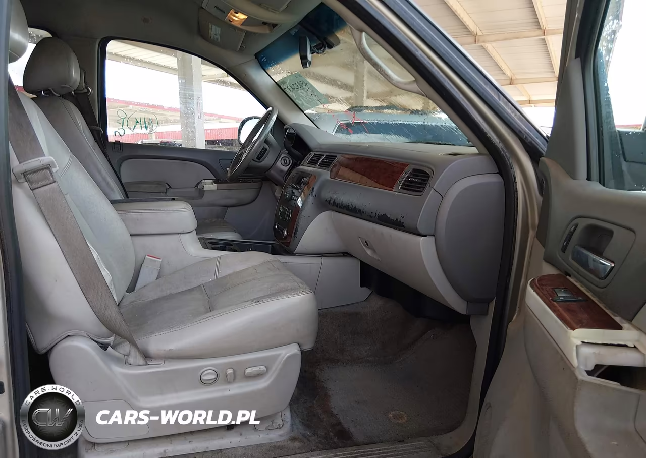 2013 Chevrolet Tahoe Lt VIN:1GNSCBE05DR179763 - 5