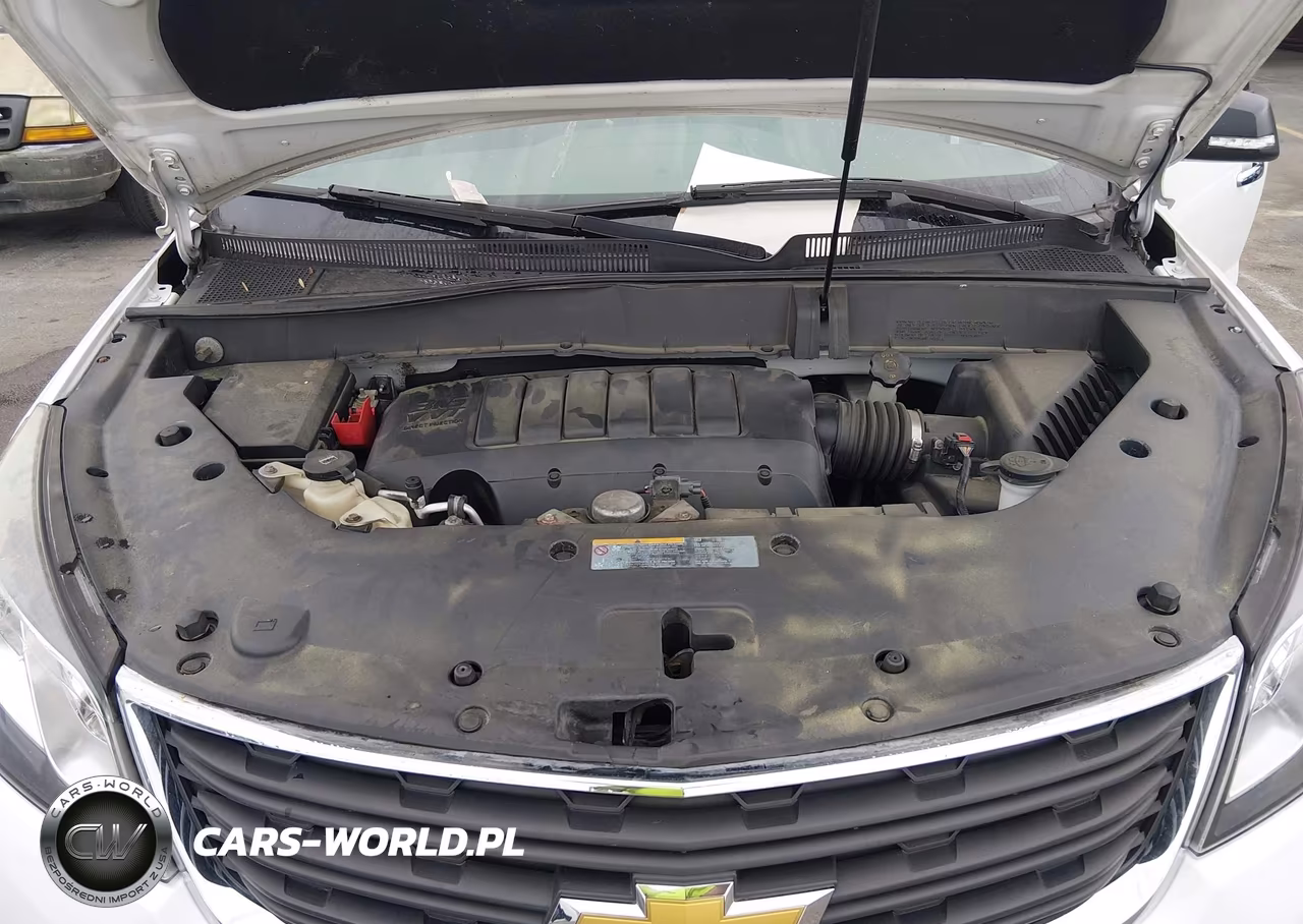 2017 Chevrolet Traverse Ls VIN:1GNKRFKD2HJ334982 - 10