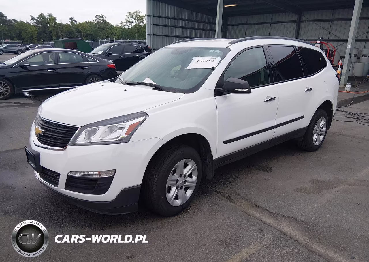 2017 Chevrolet Traverse Ls VIN:1GNKRFKD2HJ334982 - 2