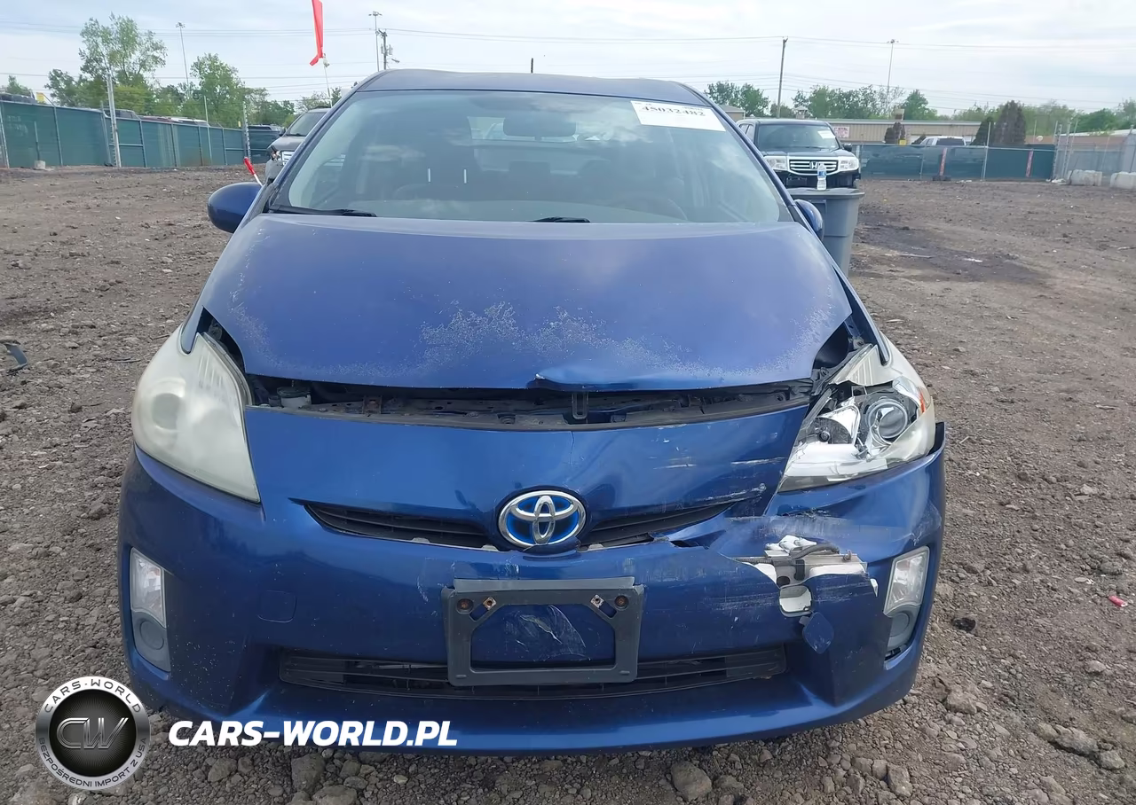 2011 Toyota Prius Two VIN:JTDKN3DU4B1398562 - 12