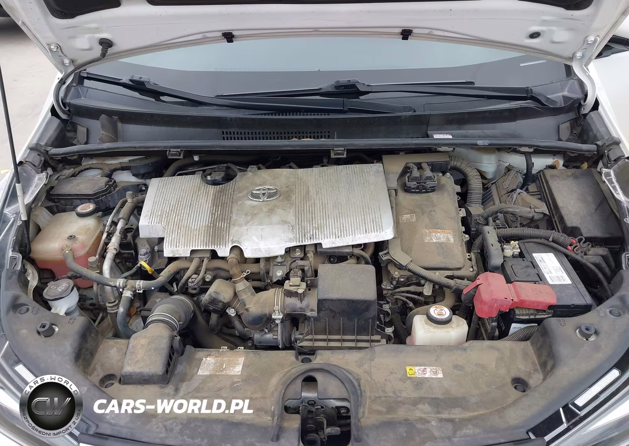 2020 Toyota Prius Le VIN:JTDKARFU7L3122460 - 5