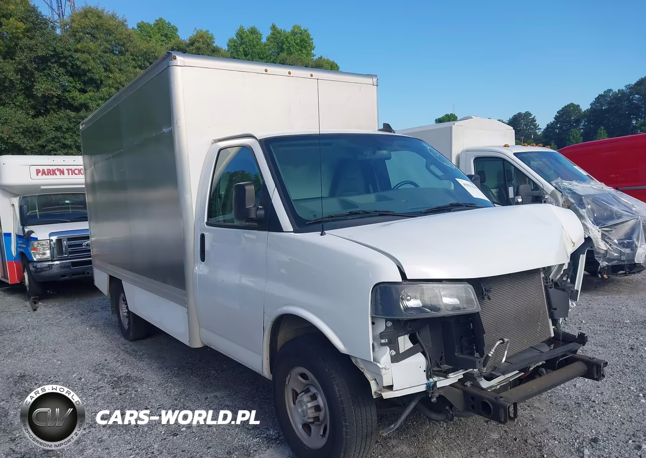 2023 Chevrolet Express Cutaway Work Van