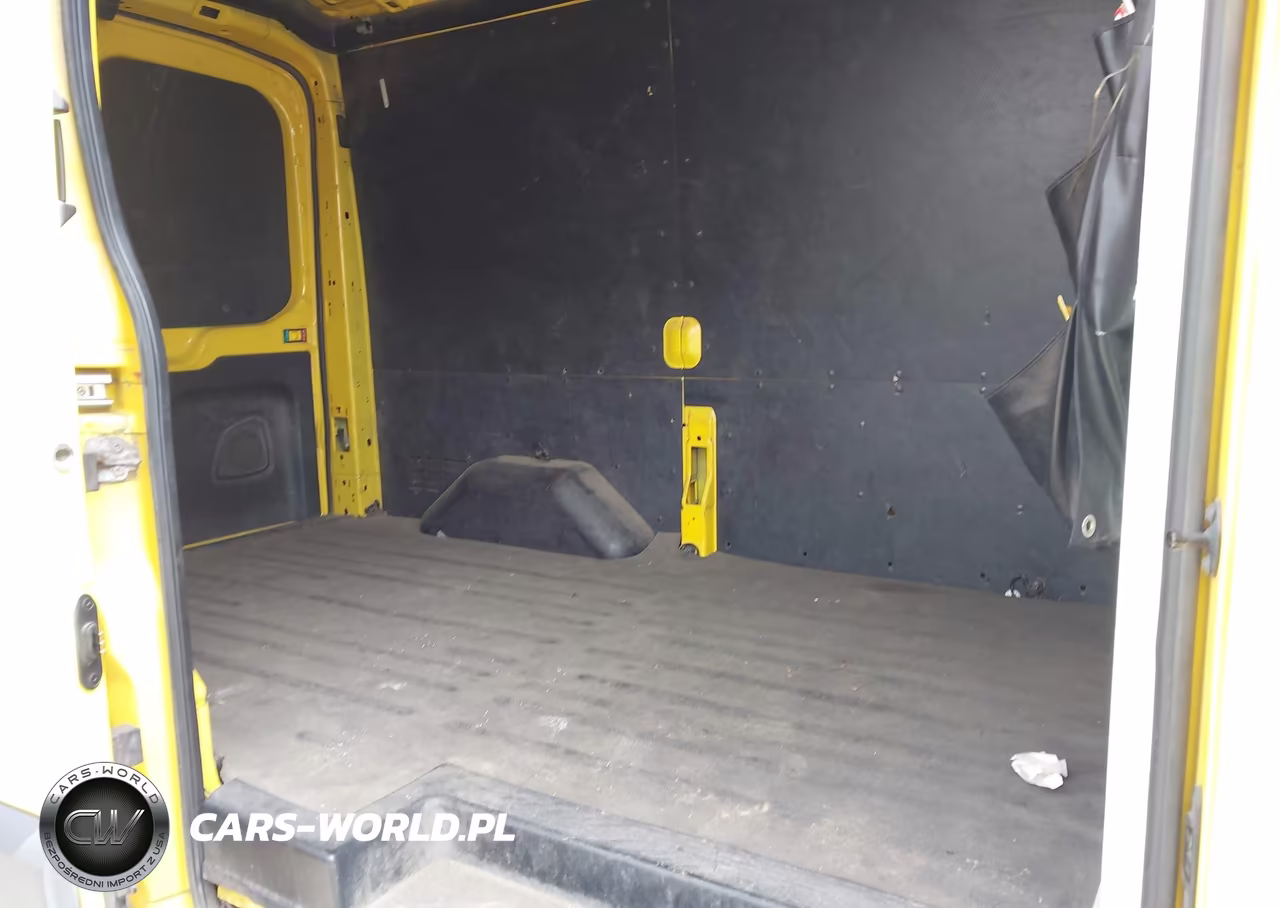 2015 Ford Transit-250 VIN:1FTNR1CM2FKB19634 - 8
