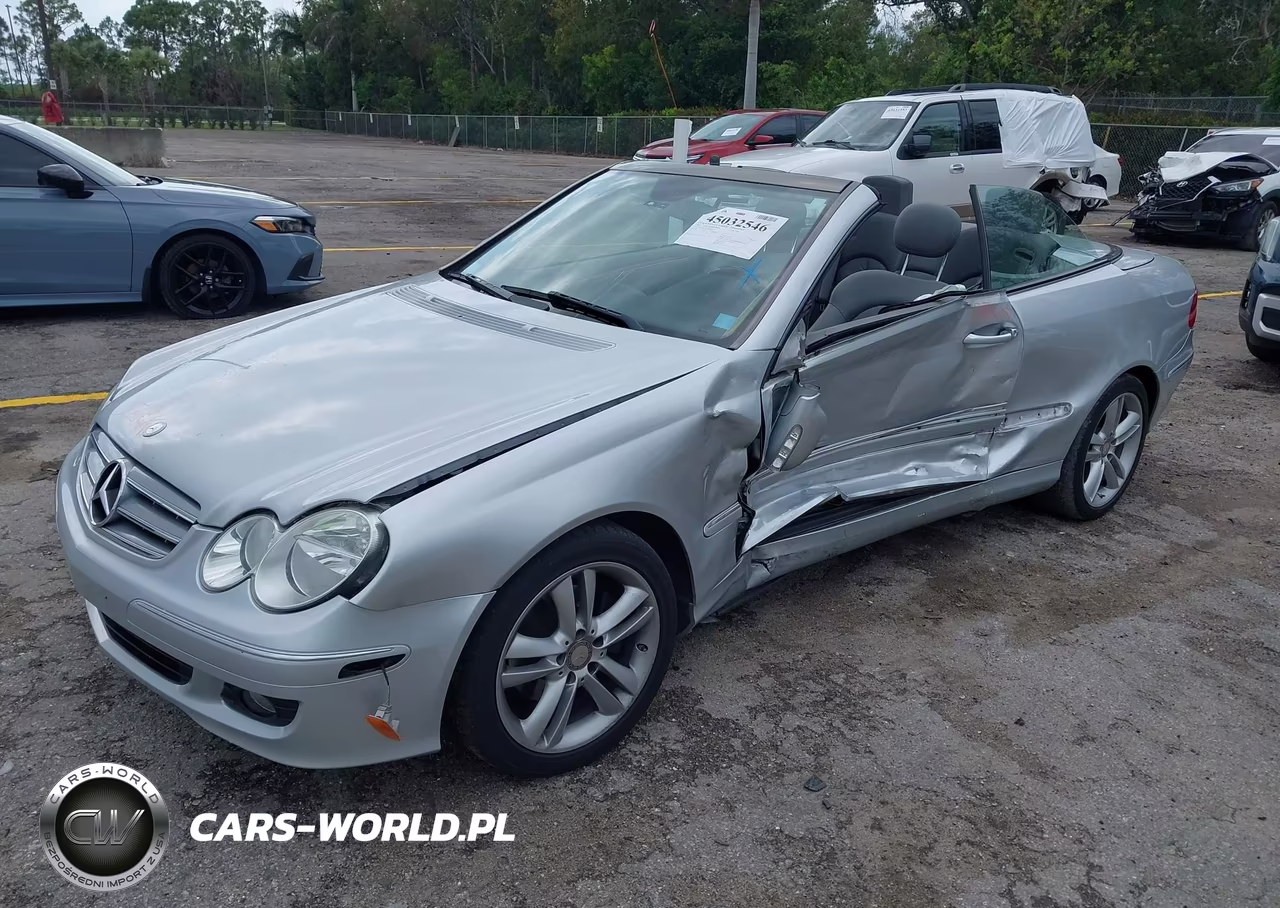 2008 Mercedes-Benz Clk 350 VIN:WDBTK56F28F255255 - 2