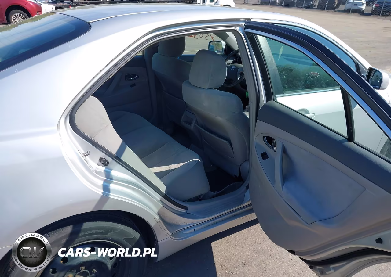 2008 Toyota Camry Le VIN:4T1BE46K78U261667 - 8