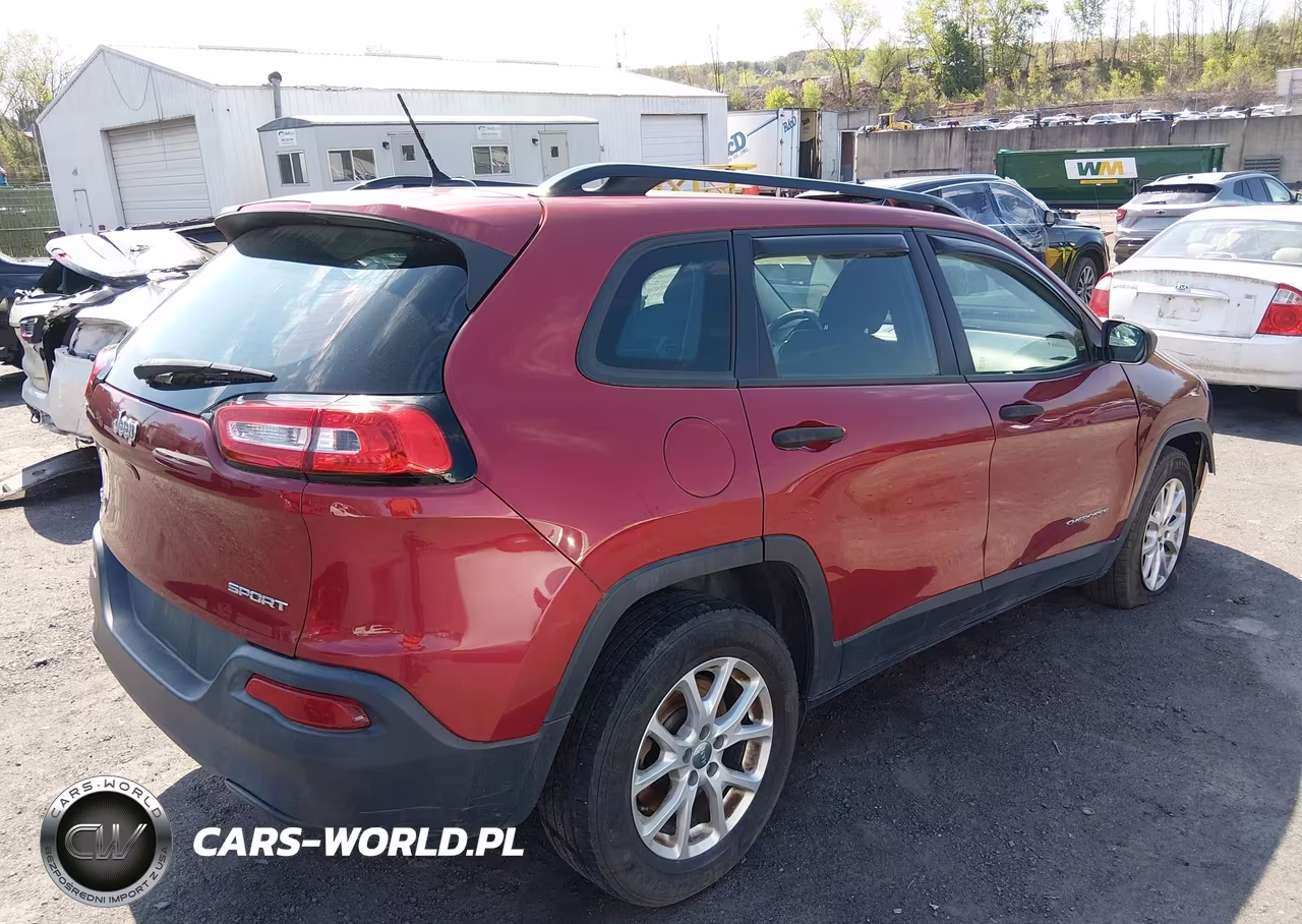 2015 Jeep Cherokee Sport VIN:1C4PJMAB6FW776674 - 4