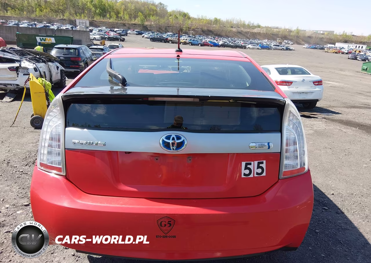2015 Toyota Prius Plug-In VIN:JTDKN3DP0F3067563 - 15