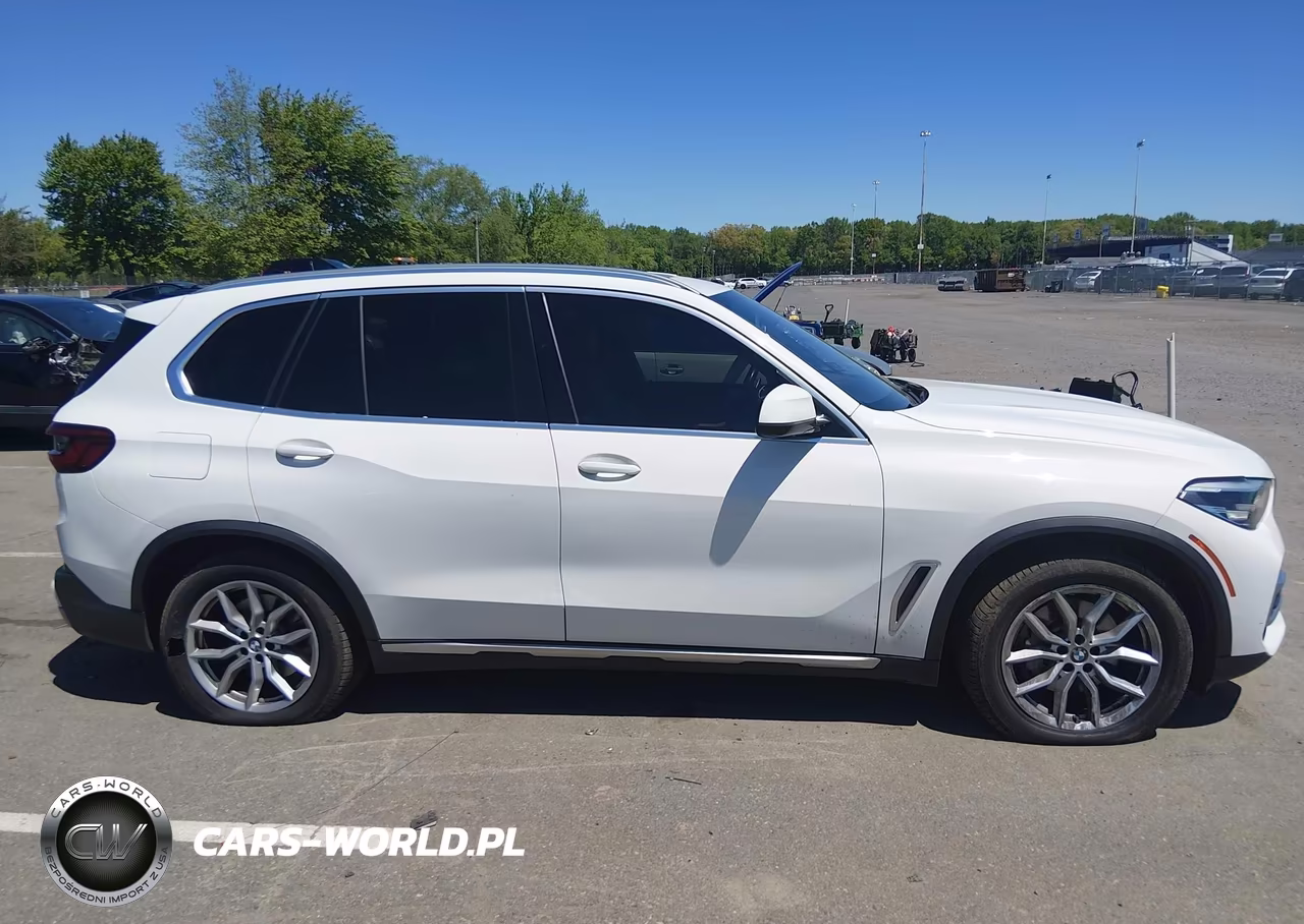 2019 BMW X5 xDrive40I VIN:5UXCR6C54KLL00685 - 13