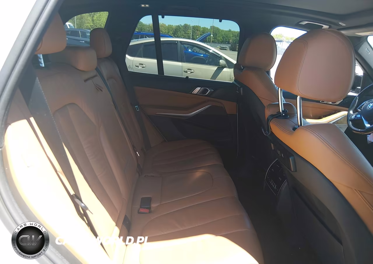 2019 BMW X5 xDrive40I VIN:5UXCR6C54KLL00685 - 8