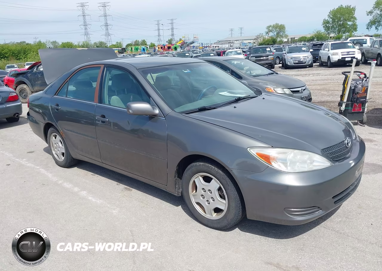 2002 Toyota Camry Le V6 – zdjęcie 1 z 11
