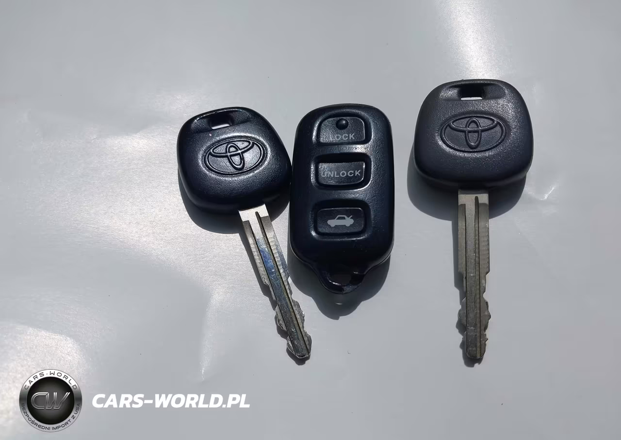2002 Toyota Camry Le V6 VIN:4T1BF30K32U537804 - 11