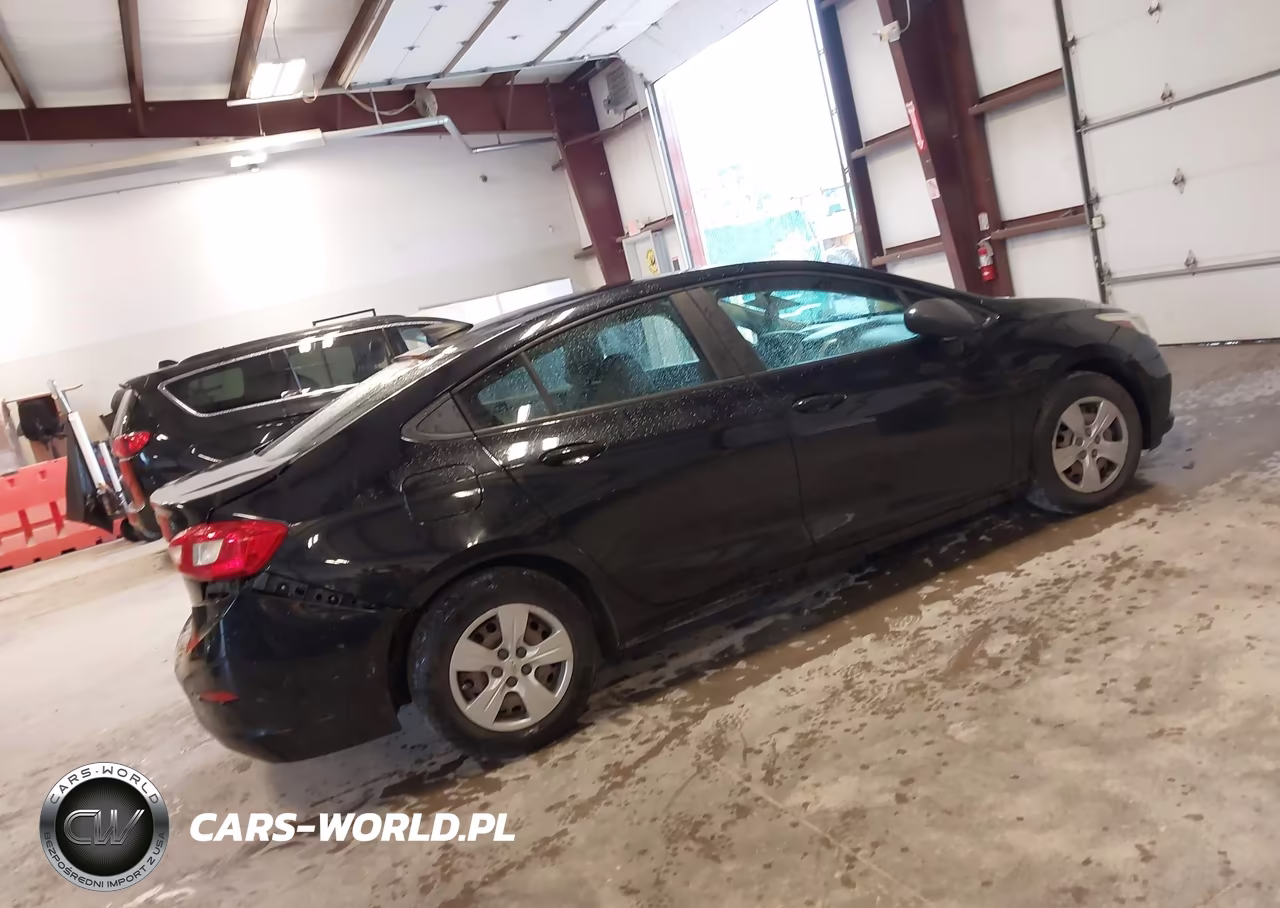 2016 Chevrolet Cruze Ls Auto VIN:1G1BC5SM0G7281840 - 4