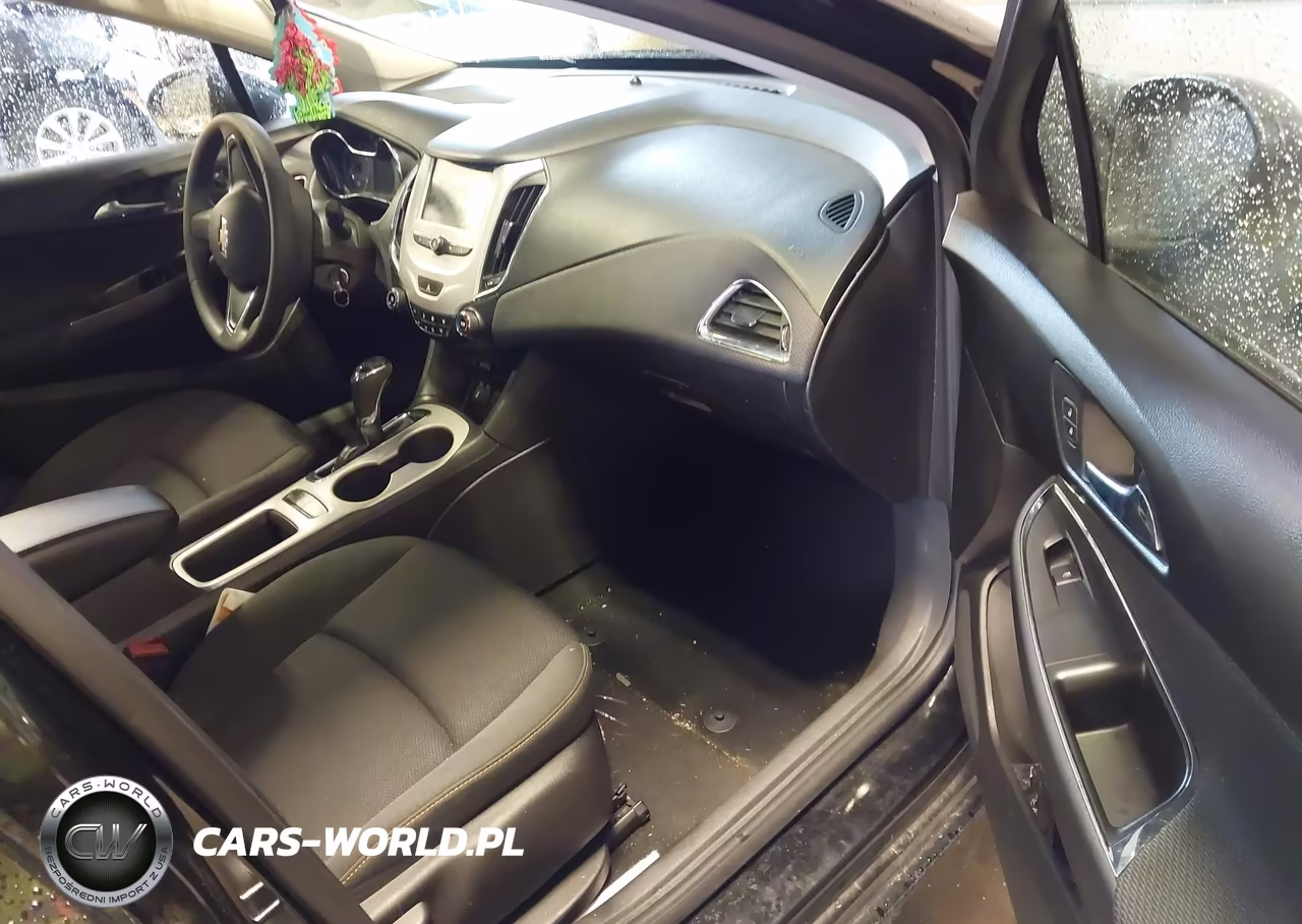 2016 Chevrolet Cruze Ls Auto VIN:1G1BC5SM0G7281840 - 5