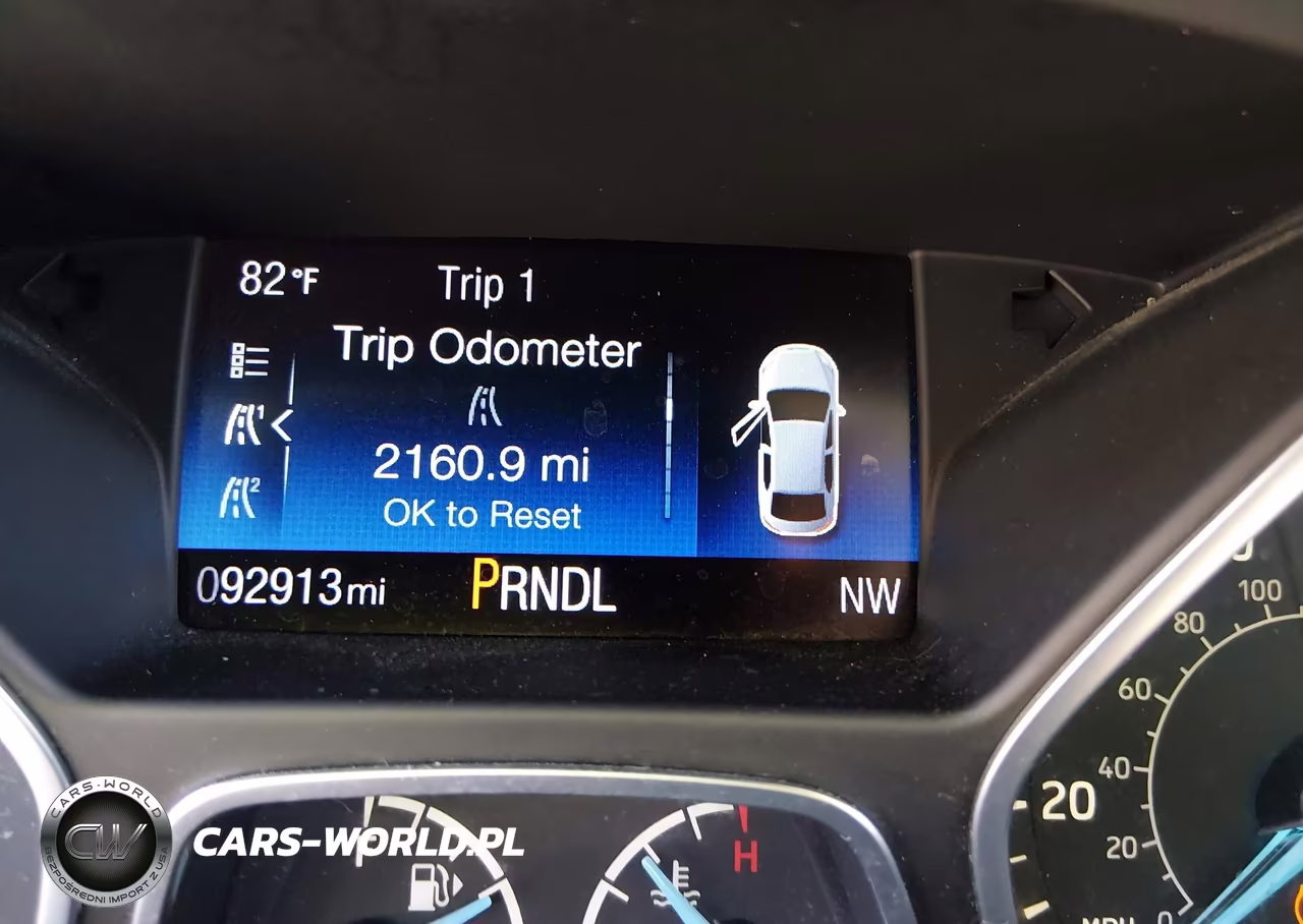 2016 Ford Focus Se VIN:1FADP3F20GL210734 - 15