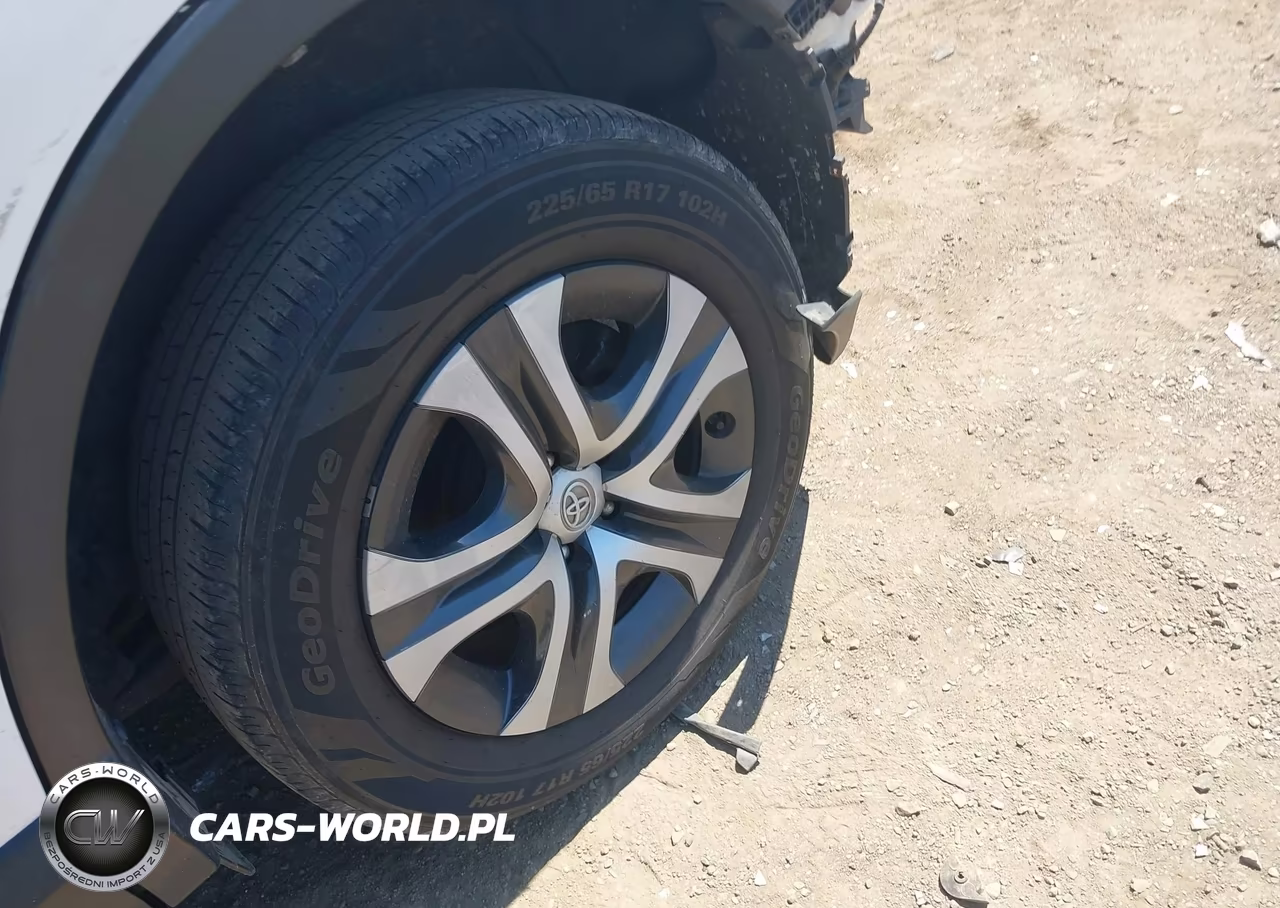 2018 Toyota Rav4 Le VIN:JTMBFREV7JJ735232 - 12