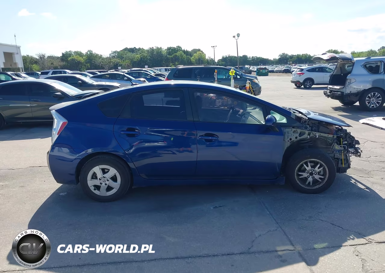 2011 Toyota Prius Three VIN:JTDKN3DU0B0280983 - 14