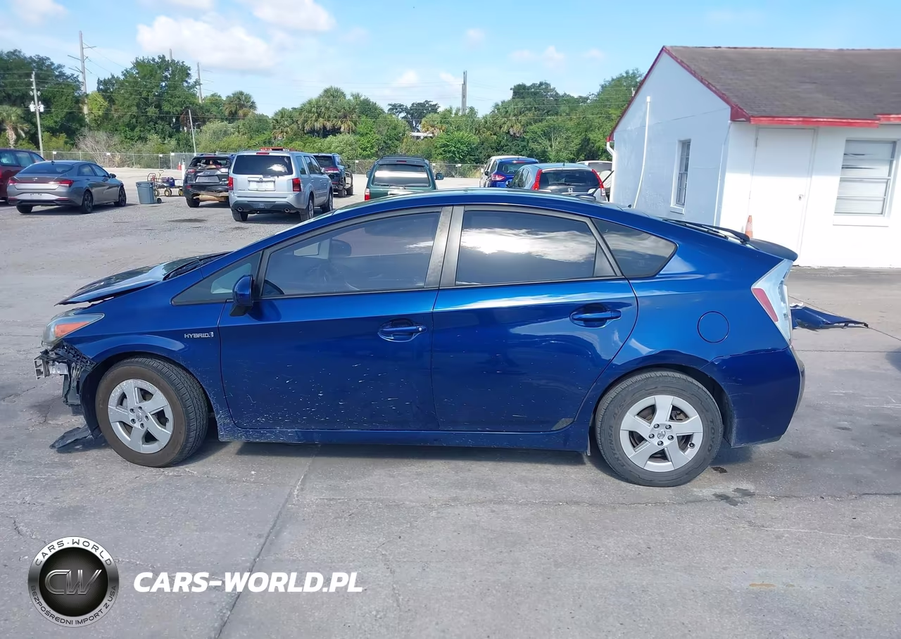 2011 Toyota Prius Three VIN:JTDKN3DU0B0280983 - 15