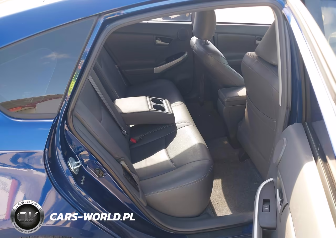 2011 Toyota Prius Three VIN:JTDKN3DU0B0280983 - 8