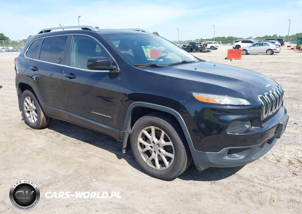2015 Jeep Cherokee Latitude – zdjęcie 1 z 21