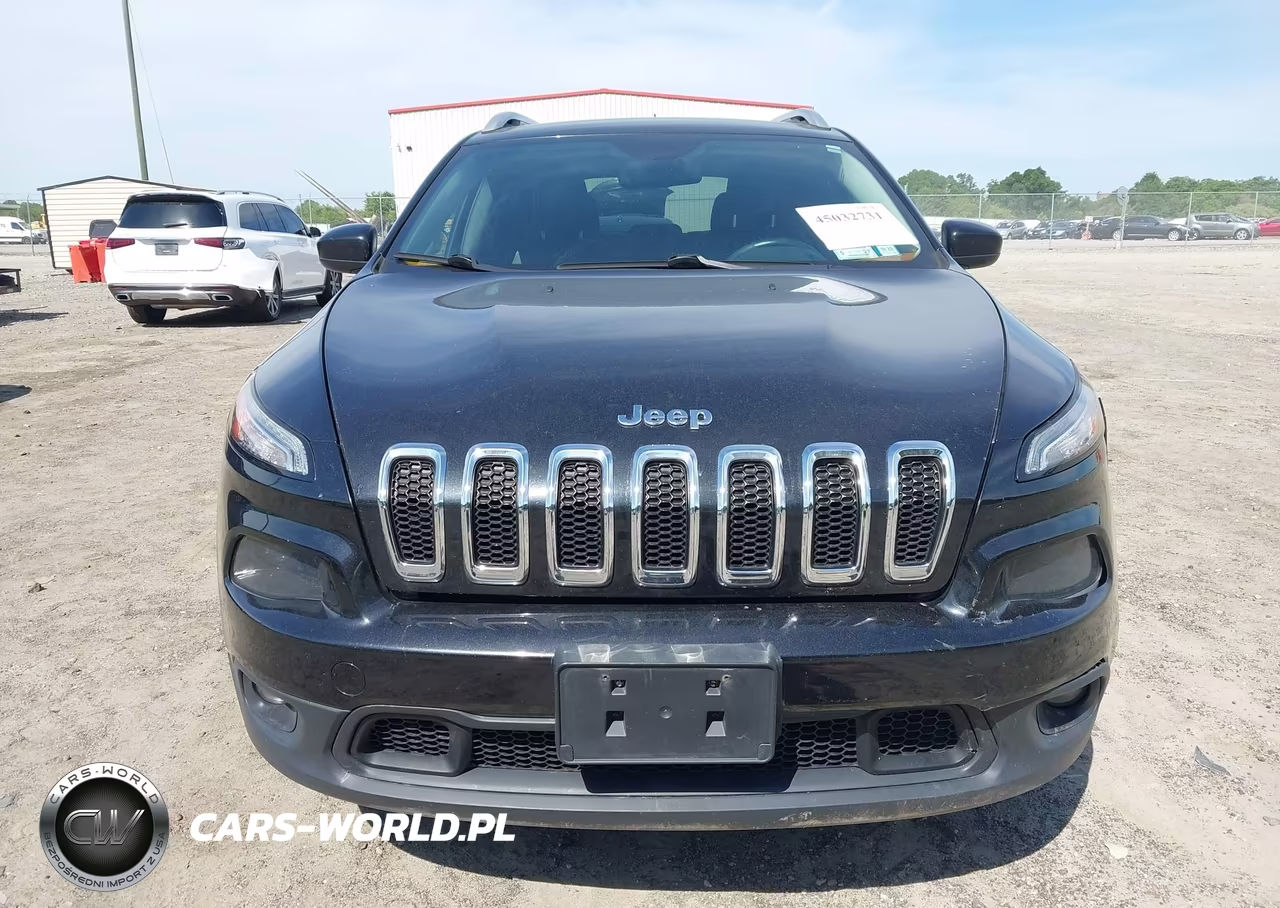 2015 Jeep Cherokee Latitude VIN:1C4PJMCS7FW610449 - 13