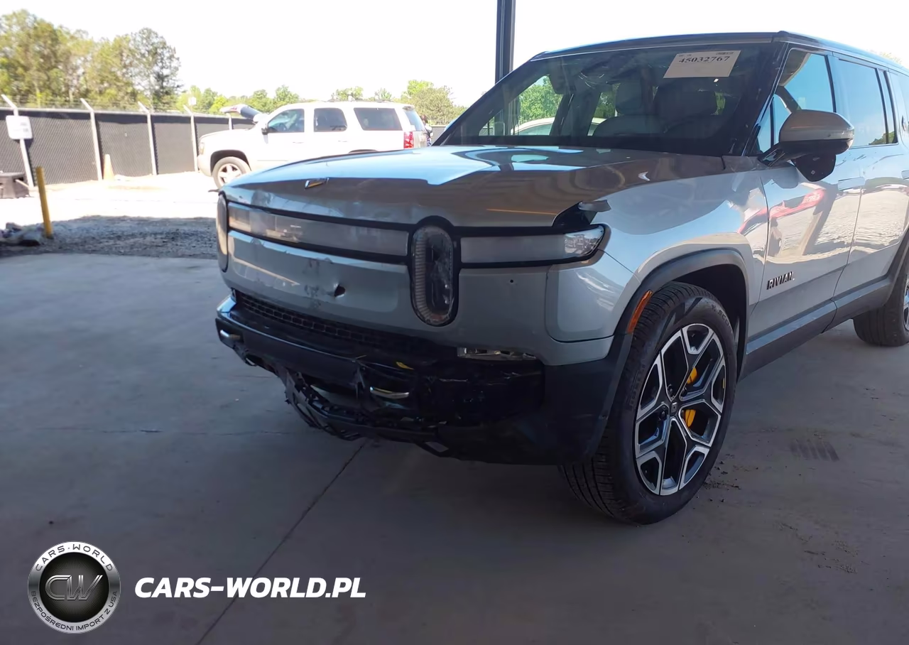 2023 Rivian R1S Adventure VIN:7PDSGABAXPN006829 - 6