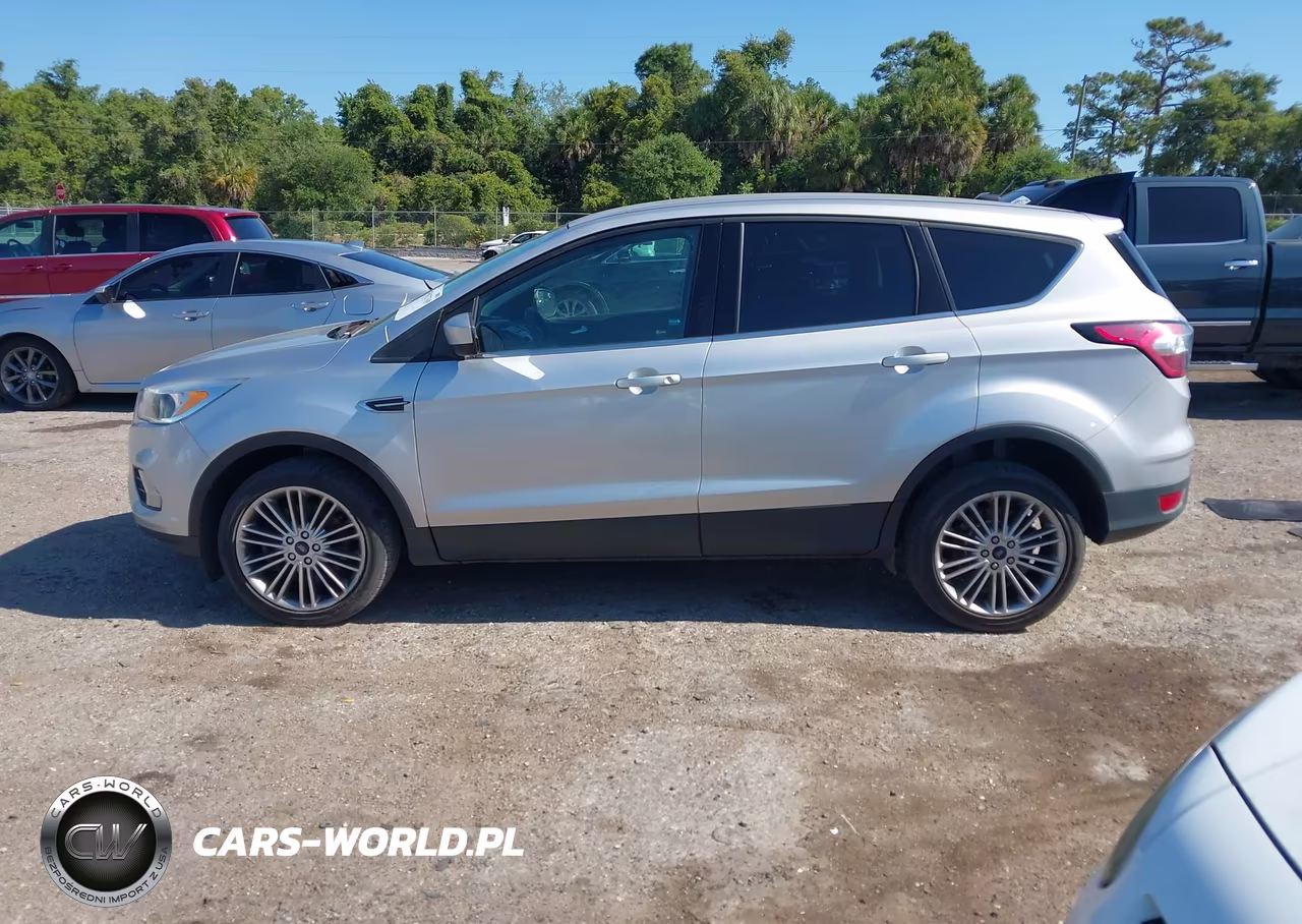 2017 Ford Escape Se VIN:1FMCU9GDXHUD23650 - 14