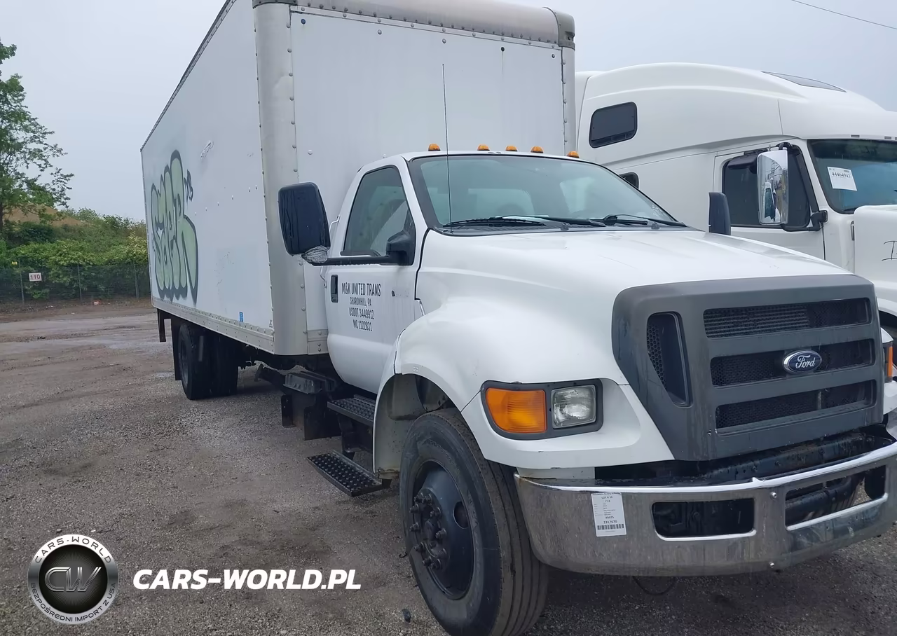 2012 Ford F-750 Xl-Xlt