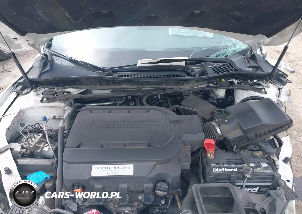 2016 Honda Accord Touring VIN:1HGCR3F98GA014521 - 10