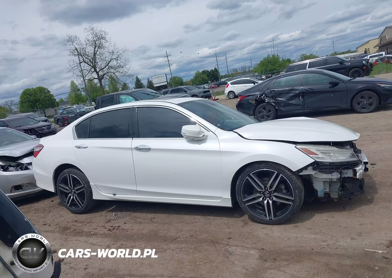 2016 Honda Accord Touring VIN:1HGCR3F98GA014521 - 13