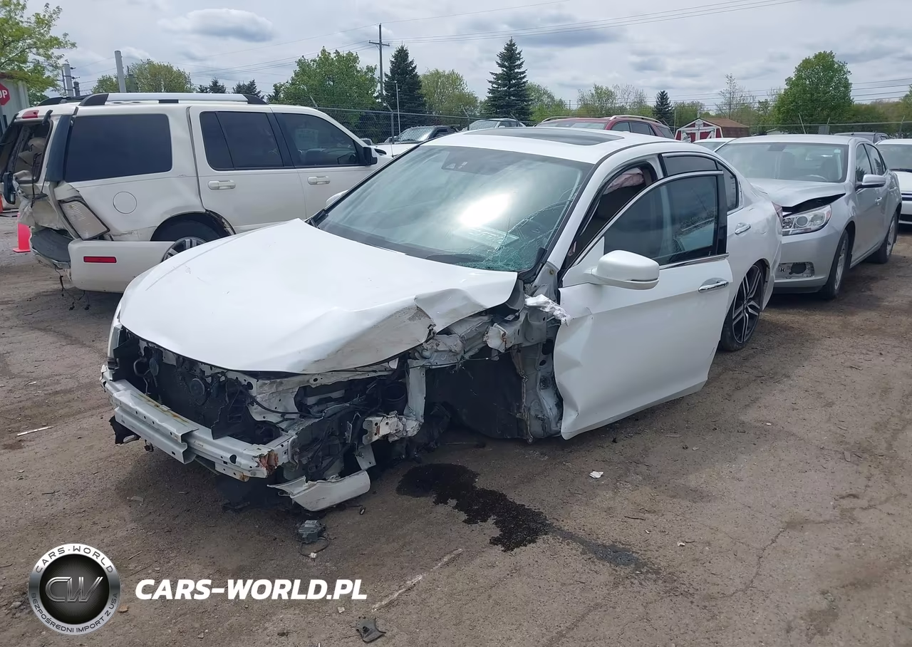 2016 Honda Accord Touring VIN:1HGCR3F98GA014521 - 2