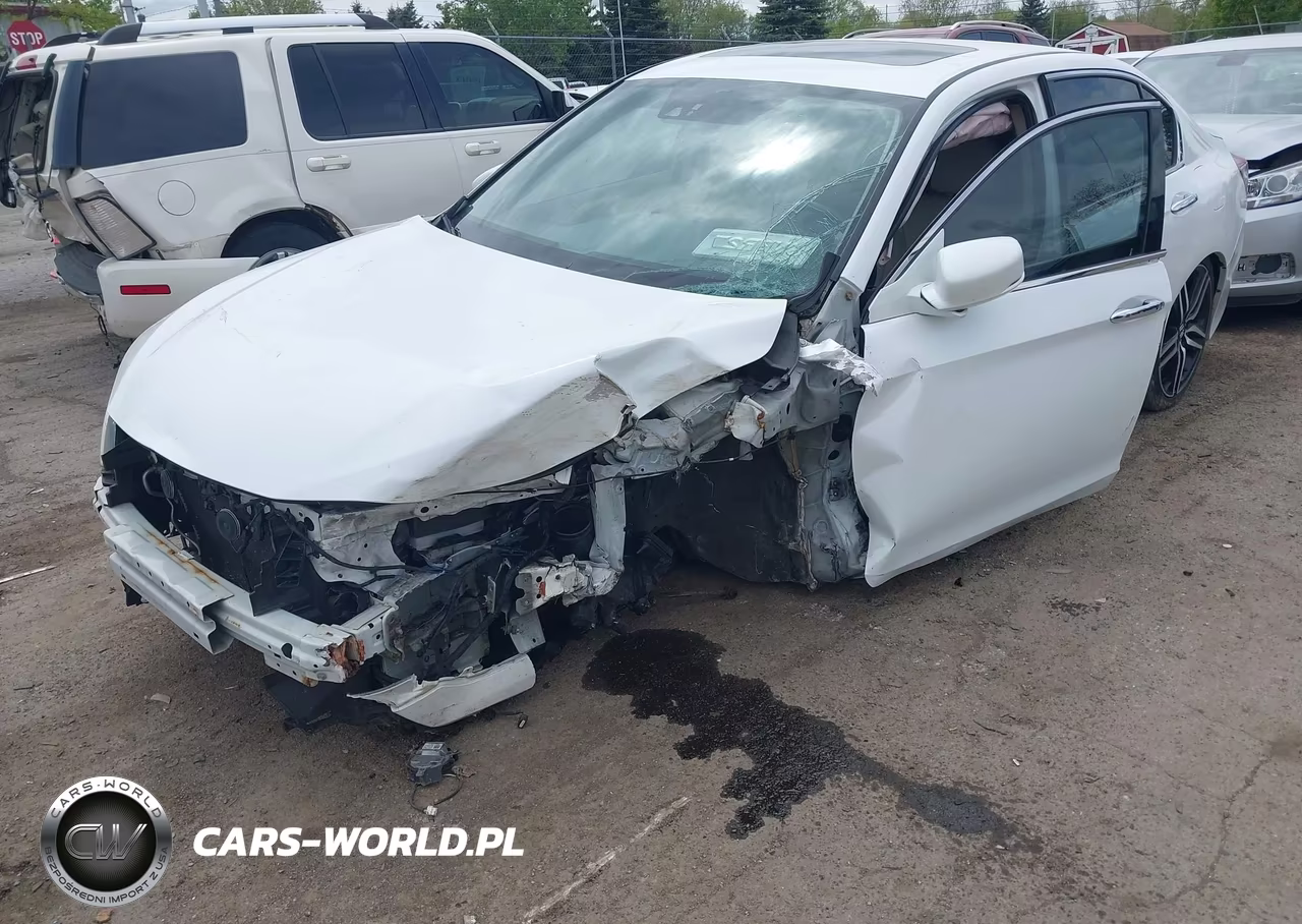 2016 Honda Accord Touring VIN:1HGCR3F98GA014521 - 6