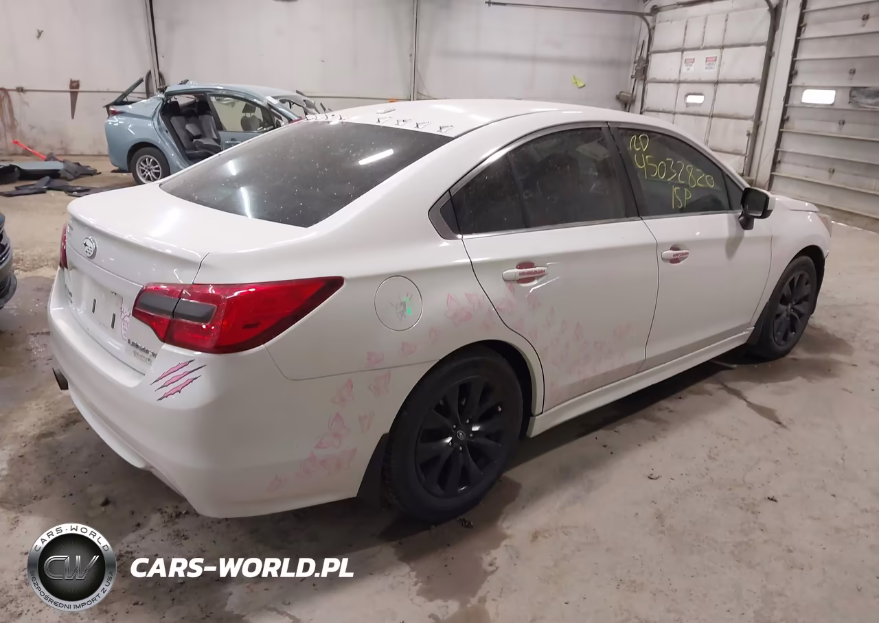 2015 Subaru Legacy 2.5I Premium VIN:4S3BNAC60F3004248 - 4