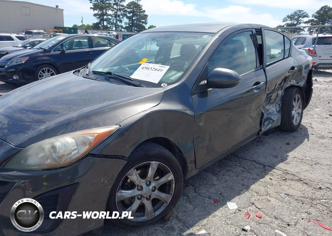 2011 Mazda Mazda3 I Touring VIN:JM1BL1VF6B1355755 - 16