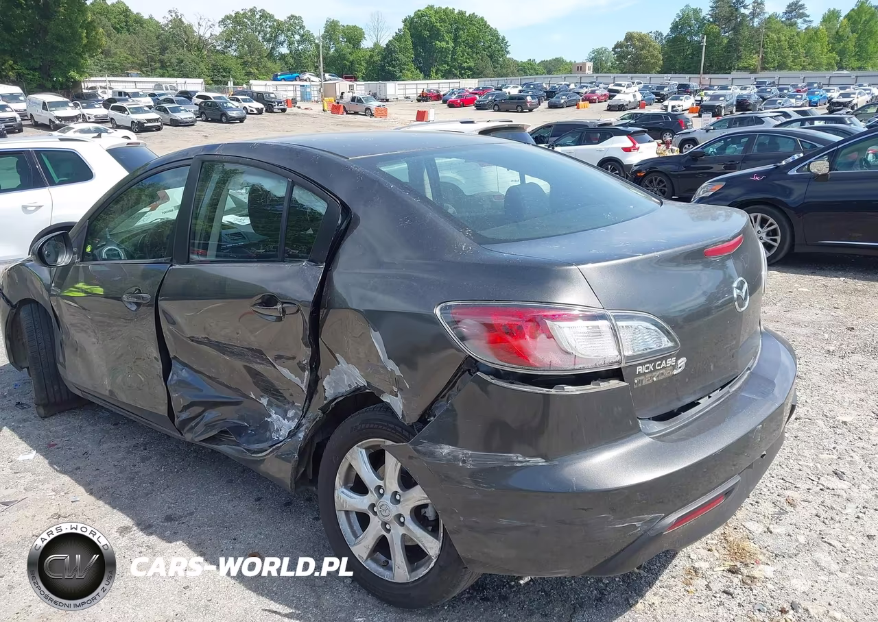 2011 Mazda Mazda3 I Touring VIN:JM1BL1VF6B1355755 - 6