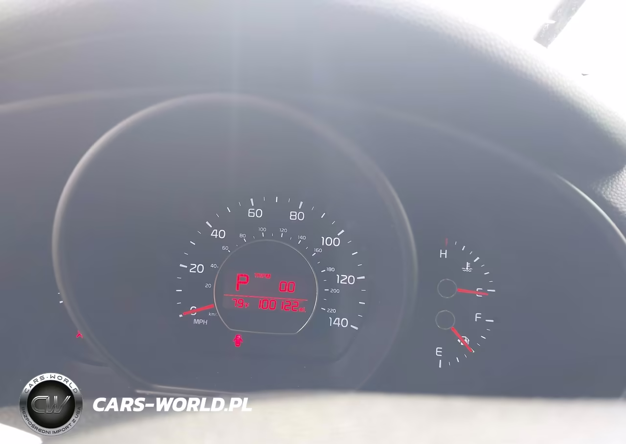2014 Kia Soul + VIN:KNDJP3A51E7081987 - 7