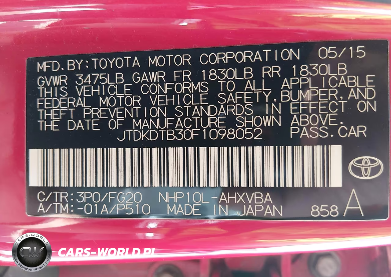 2015 Toyota Prius C Two VIN:JTDKDTB30F1098052 - 9