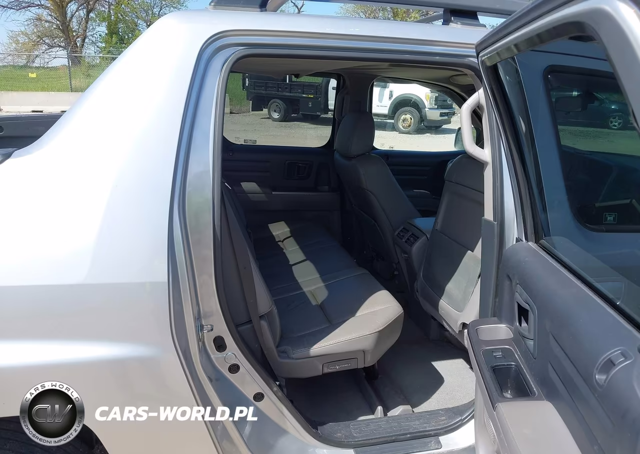 2011 Honda Ridgeline Rtl VIN:5FPYK1F51BB010635 - 8