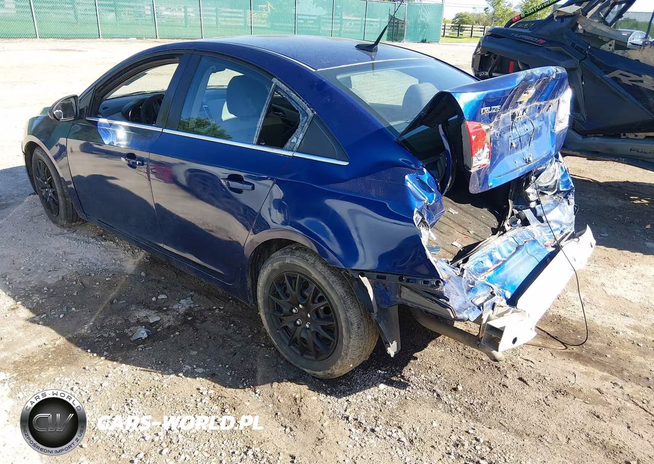 2012 Chevrolet Cruze Ls VIN:1G1PC5SH6C7275401 - 3