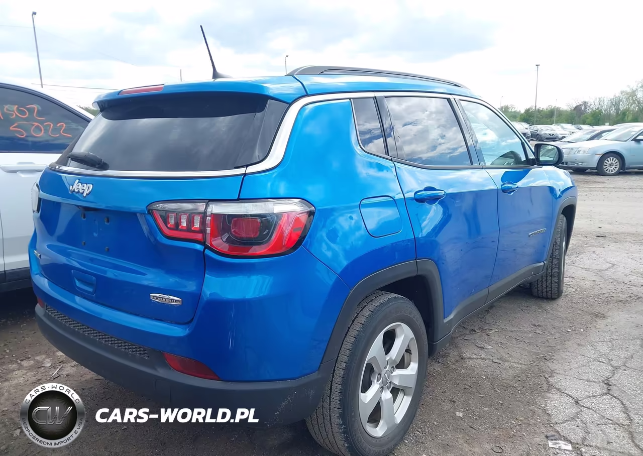 2018 Jeep Compass Latitude Fwd VIN:3C4NJCBB9JT233513 - 4