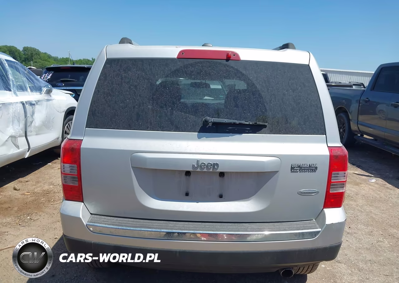 2011 Jeep Patriot Latitude X VIN:1J4NT4GB2BD169213 - 16