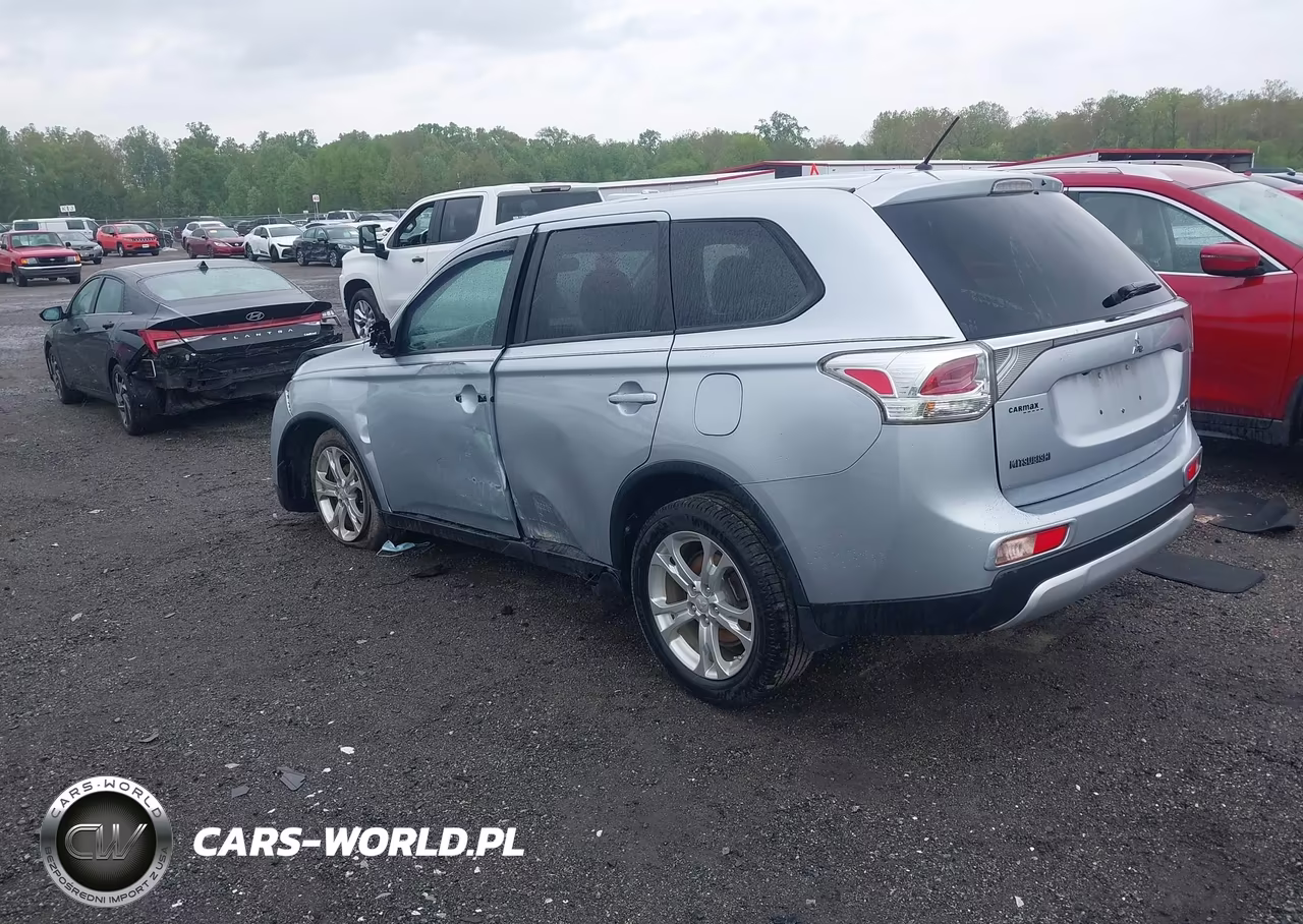 2015 Mitsubishi Outlander Se VIN:JA4AZ3A32FZ003209 - 3