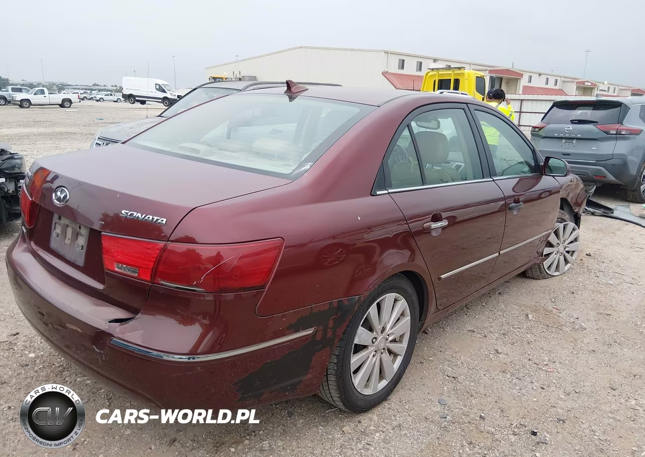 2009 Hyundai Sonata Limited VIN:5NPEU46C99H488352 - 4