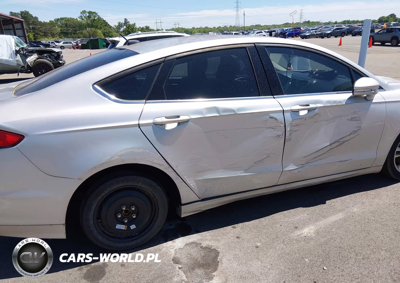 2018 Ford Fusion Se VIN:3FA6P0H7XJR273493 - 18