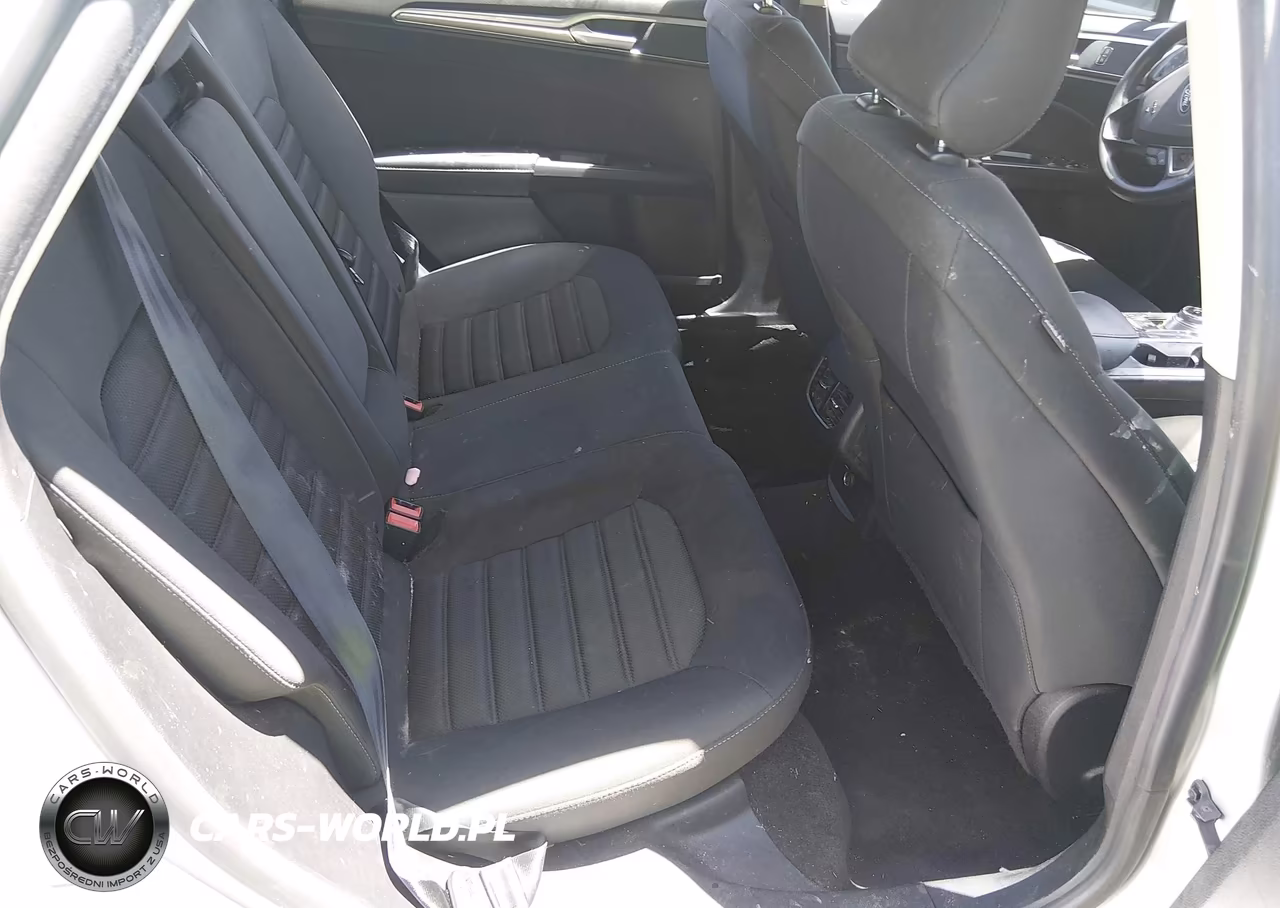 2018 Ford Fusion Se VIN:3FA6P0H7XJR273493 - 8