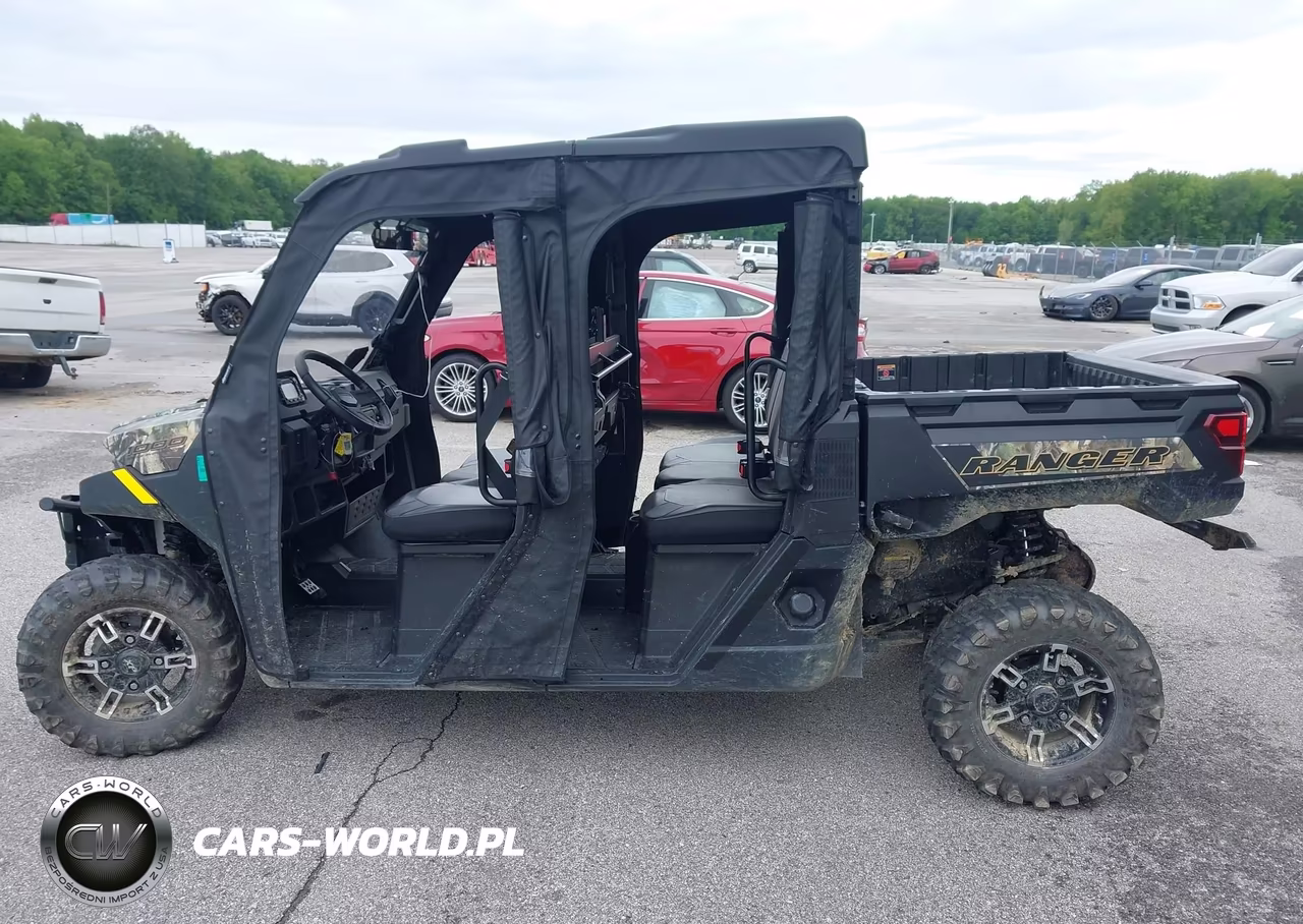 2023 Polaris Ranger Crew 1000 Premium VIN:4XAT6E995P8440387 - 13