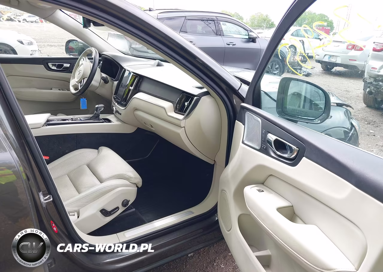 2018 Volvo Xc60 T6 Inscription VIN:YV4A22RLXJ1050100 - 5