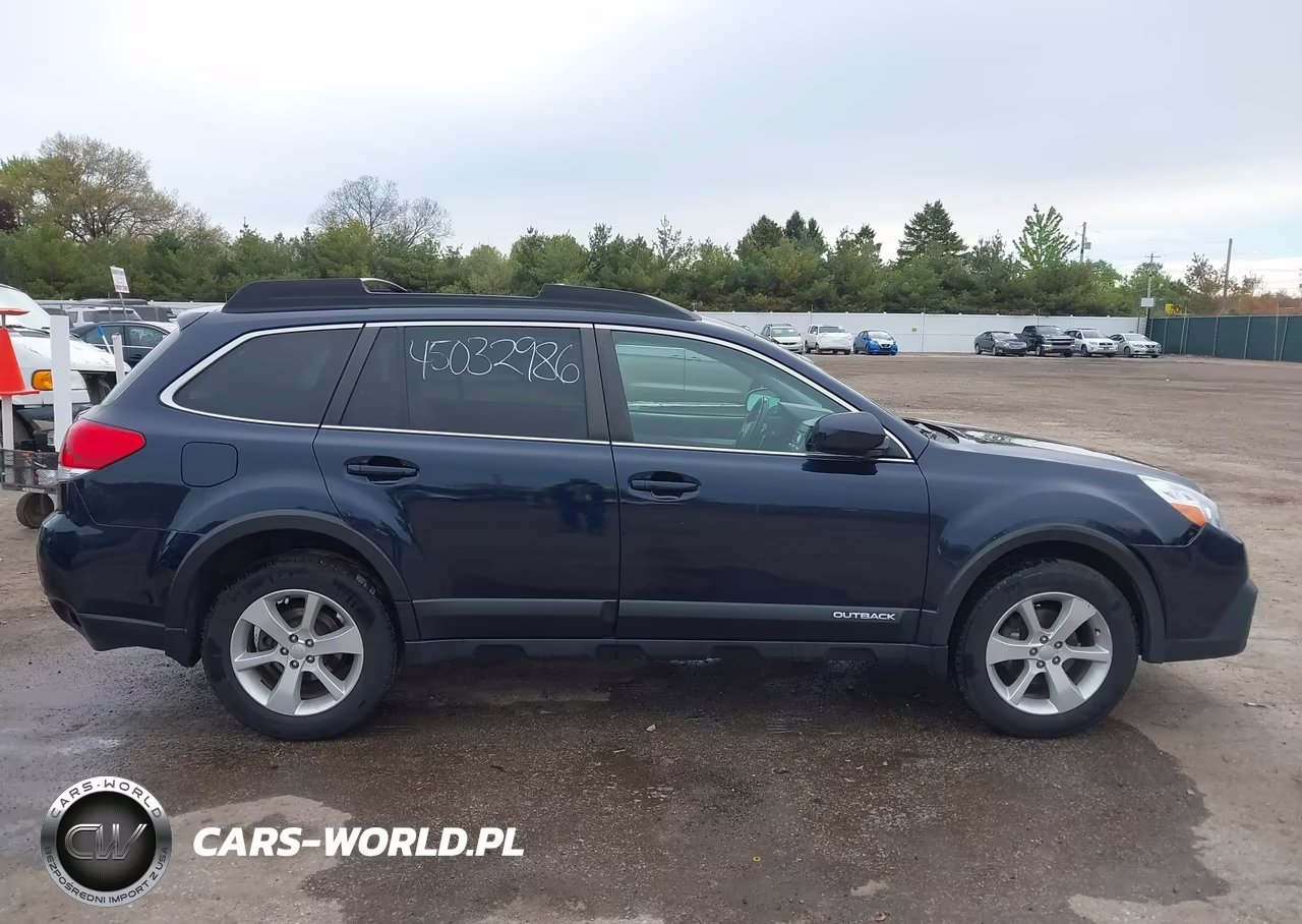 2013 Subaru Outback 2.5I Premium VIN:4S4BRBCC2D3223298 - 13
