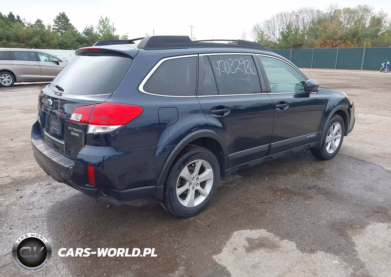 2013 Subaru Outback 2.5I Premium VIN:4S4BRBCC2D3223298 - 4