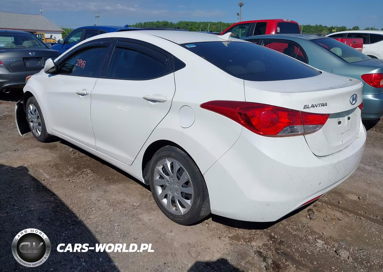 2011 Hyundai Elantra Gls VIN:5NPDH4AE6BH032971 - 3